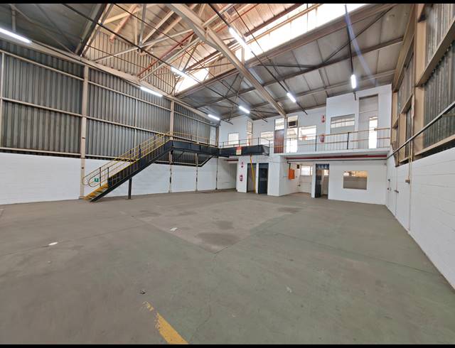 379M² WAREHOUSE TO LET IN SELBY